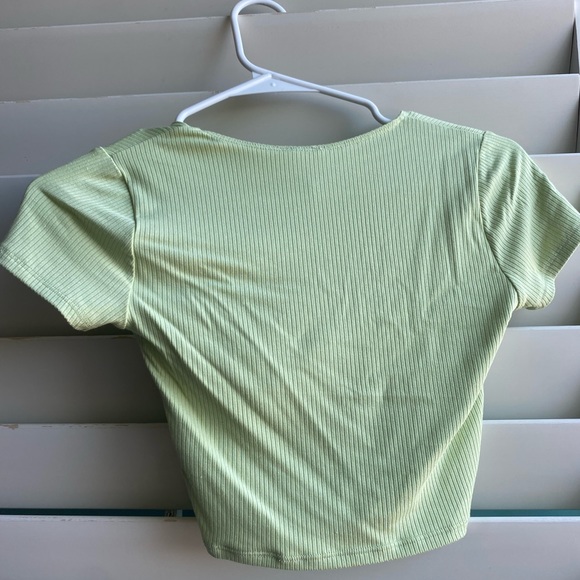 Brand New Garage Going Out Crop Top Green - Picture 2 of 2